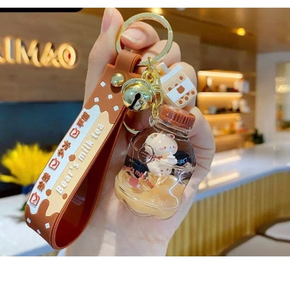 Liquid Bear Boba Keychain - Picture 4 of 6